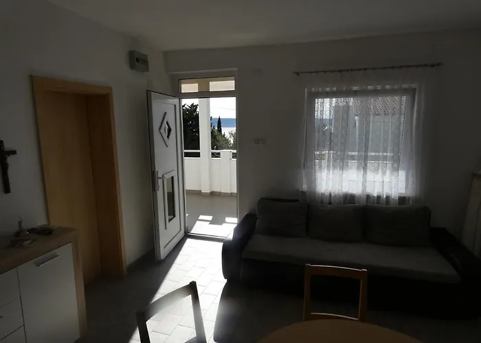 Διαμέρισμα Tomo Starigrad Paklenica